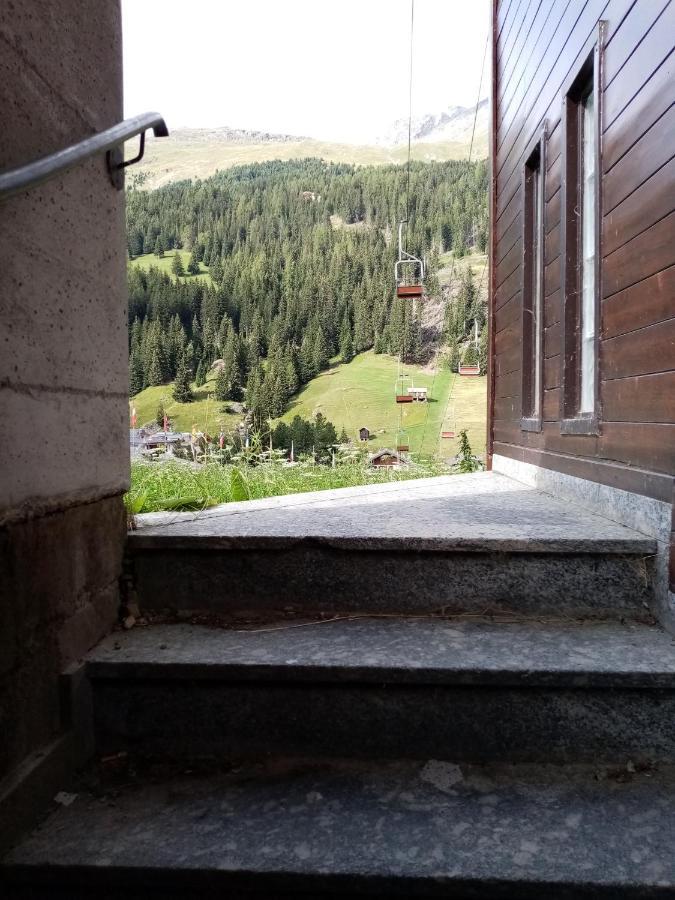 Comodo Alloggio Con Accesso Diretto Alle Piste Santa Caterina Valfurva Exterior photo